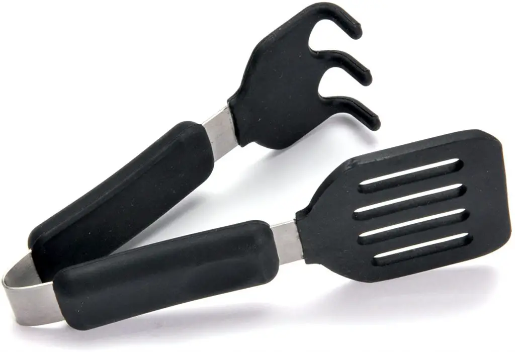 Best kitchen tongs: Norpro Grip-EZ Grab and Lift Silicone Tongs