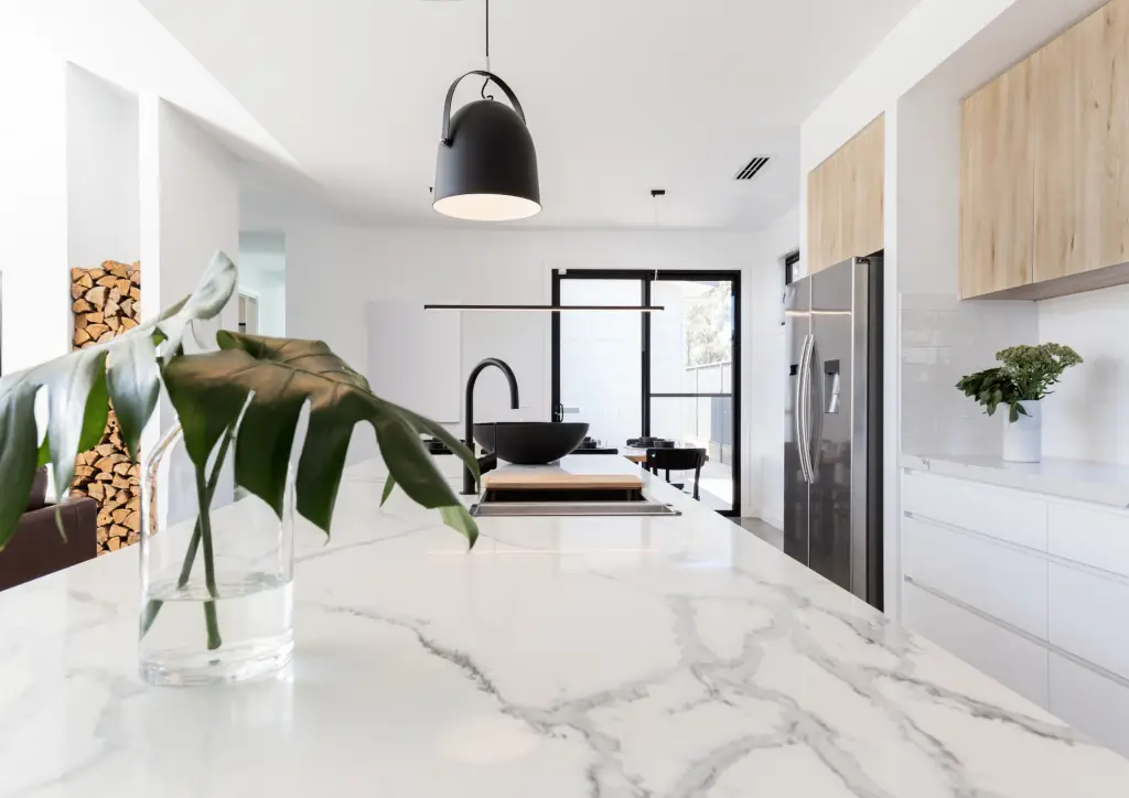 Gourmet Kitchen: contemporary kitchen with marble
